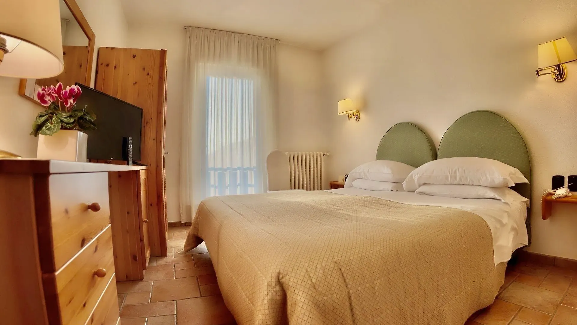 Aurora Hotel Castione della Presolana 3*,  Itália