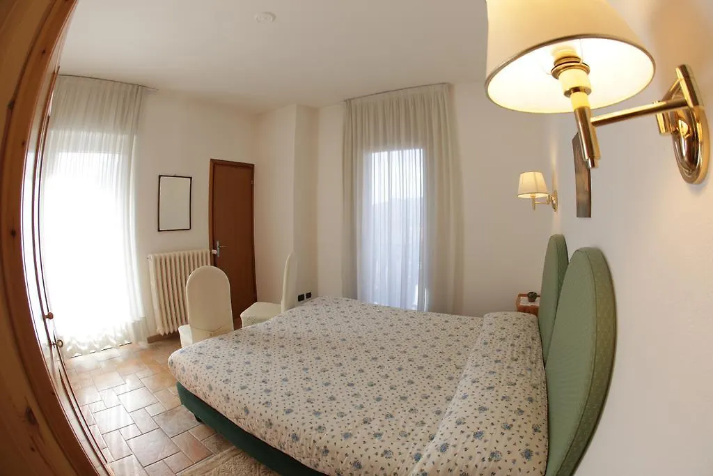 Aurora Hotel Castione della Presolana 3*,