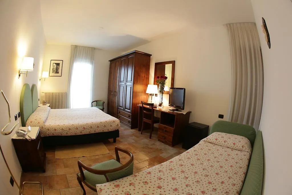 Aurora Hotel Castione della Presolana Itália